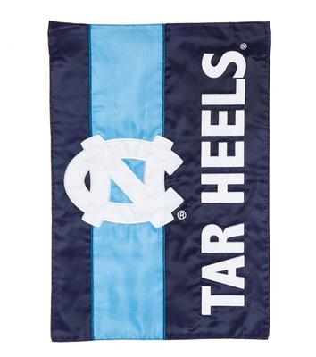 UNC Striped Garden Flag