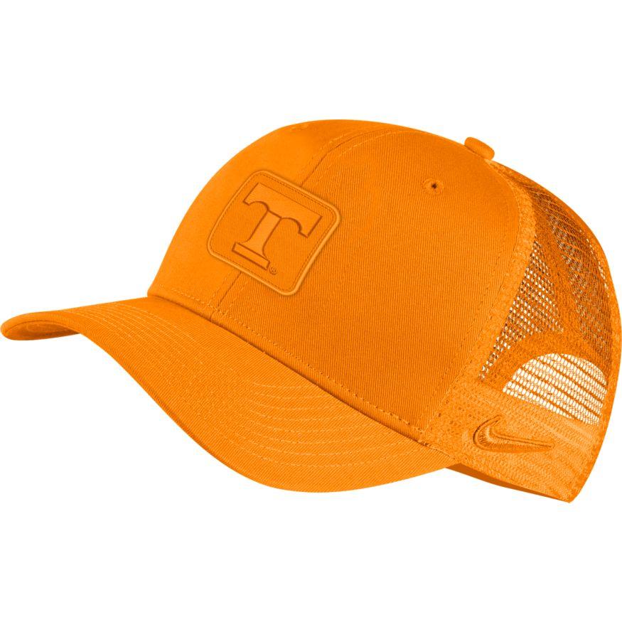 white nike trucker hat