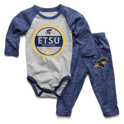 ETSU Infant Cloudy Yarn Long Sleeve Onesie Set