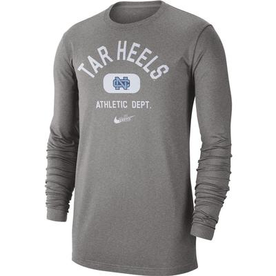 UNC Nike Men's Textured Arch Long Sleeve Tee