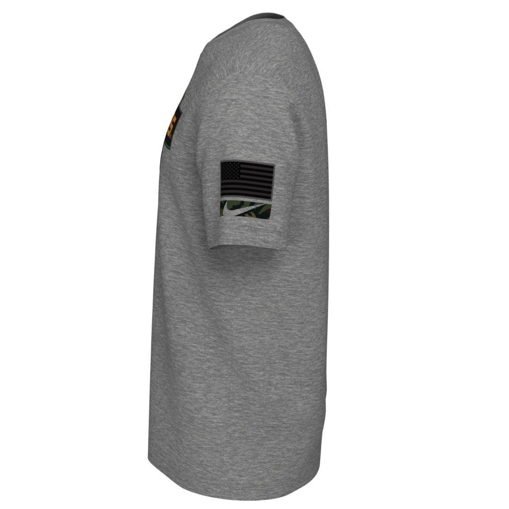 nike veterans day discount